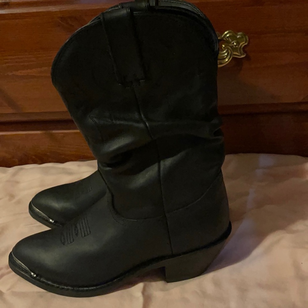 Womens size 7 durango cowgirl boots NWOT